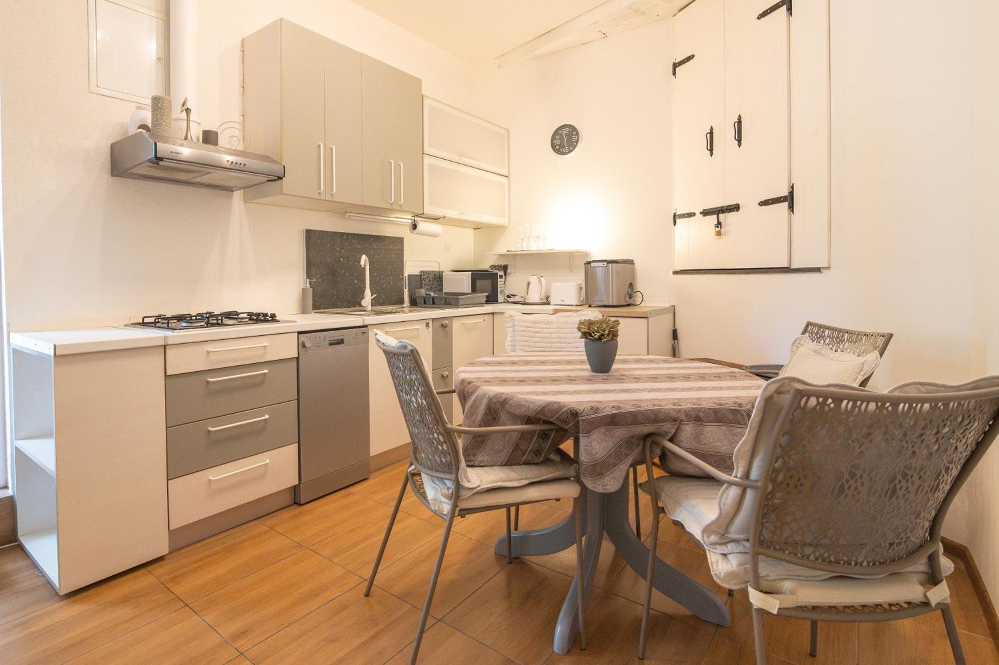 Apartment Regina Сплит Экстерьер фото